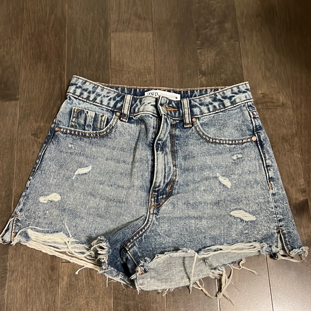 Zara high waisted shorts